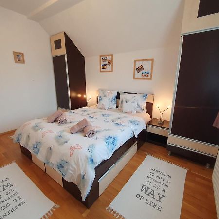 Smiley Apartment سيبيو المظهر الخارجي الصورة