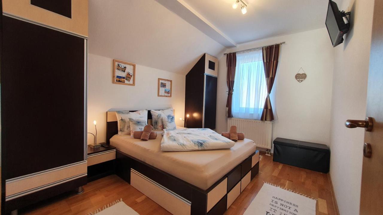 Smiley Apartment سيبيو المظهر الخارجي الصورة