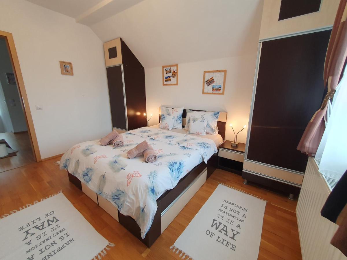 Smiley Apartment سيبيو المظهر الخارجي الصورة