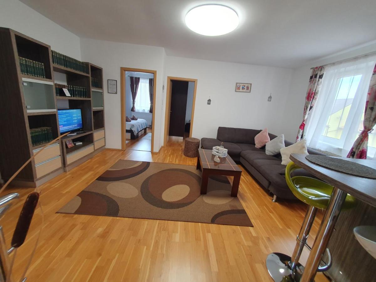 Smiley Apartment سيبيو المظهر الخارجي الصورة